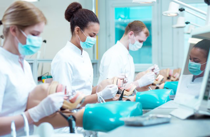 Pandemi COVID-19 dan Pembelajaran Kedokteran Gigi