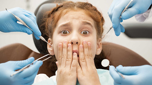 Hubungan Pengetahuan & Dukungan Keluarga dengan Dental Anxiety pada Usia Dewasa Muda